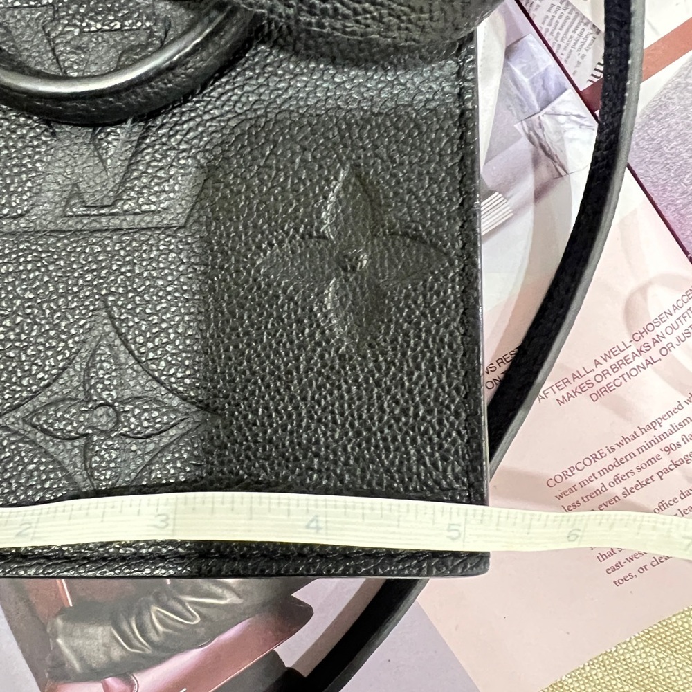 Louis Vuitton Black Monogram mini Tote Bag - Picture 14 of 16